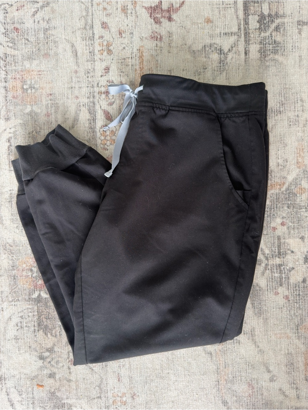 FIGS Black Zamora Petite Joggers with Gray Drawstring